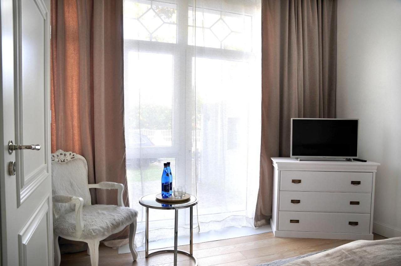 Villa Celine เมียลโน ภายนอก รูปภาพ