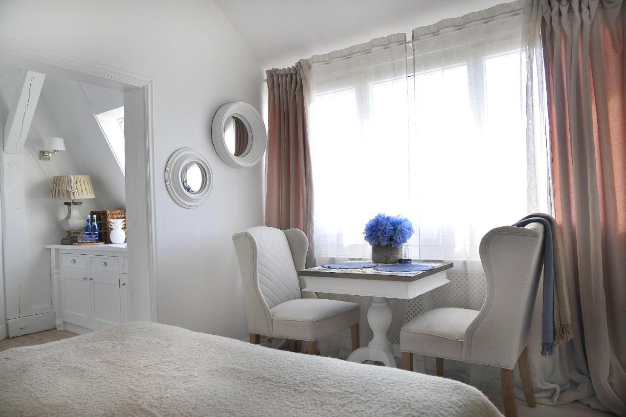 Villa Celine เมียลโน ภายนอก รูปภาพ